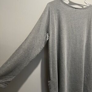 Cable & Gauge Women's Tunic Top Grey Long‎ Sleeve Size XL Front Pocket Detail
